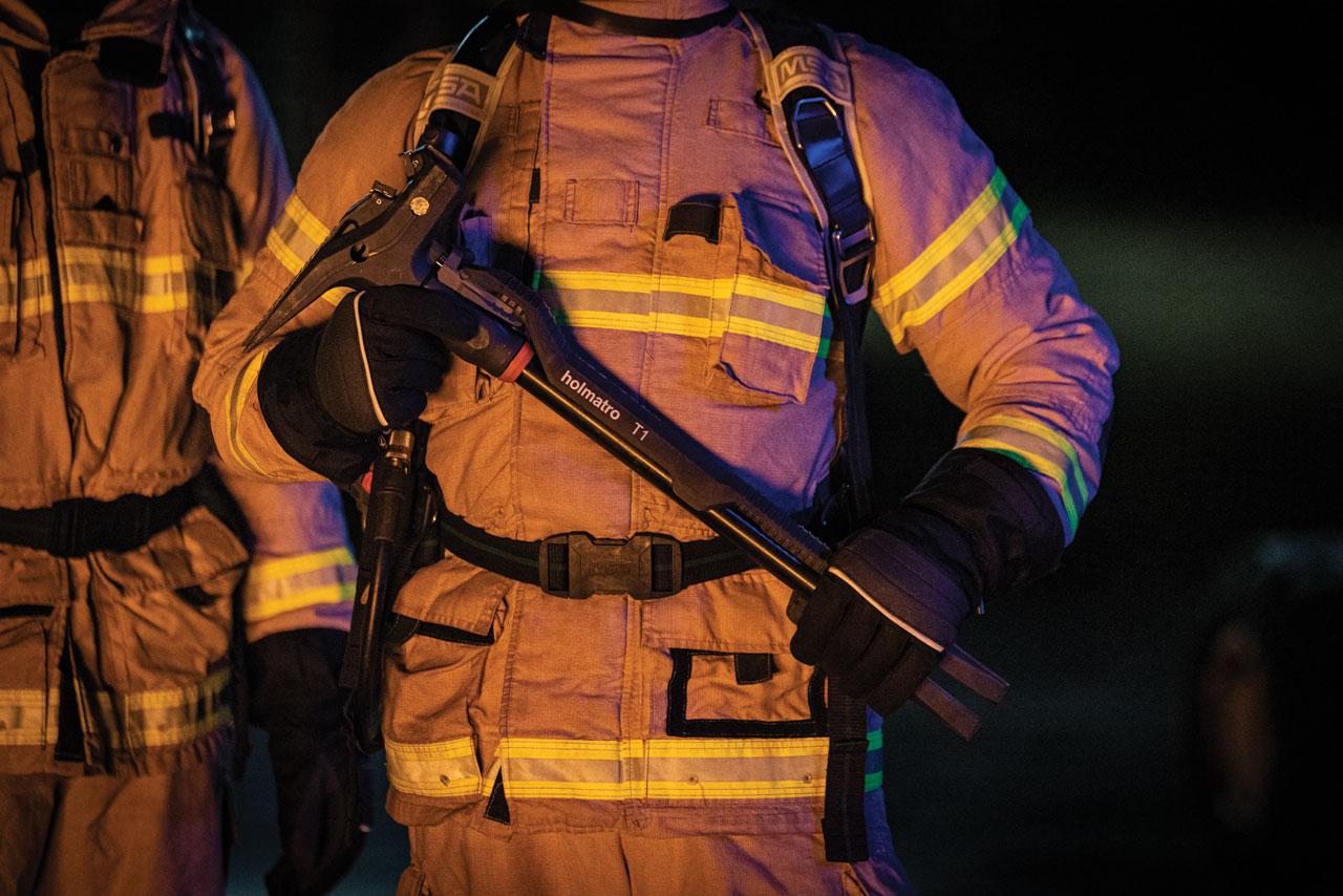 Forcible Entry Tool T1